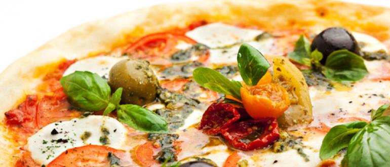 რეცეპტები და რჩევები, თუ როგორ მოვამზადოთ სწრაფი პიცა ტაფაში სახლში - ყველა კერძი მაიონეზის გარეშე!