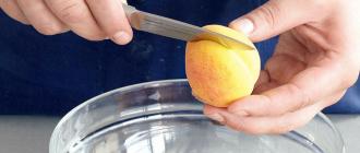This is the only way I will peel a peach from now on!