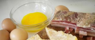 step-by-step recipe for making carbonara pasta with photos and videos